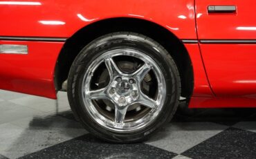 Chevrolet-Corvette-1990-Torch-Red-Bright-Red-3