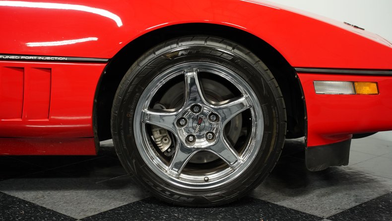 Chevrolet-Corvette-1990-Torch-Red-Bright-Red-4