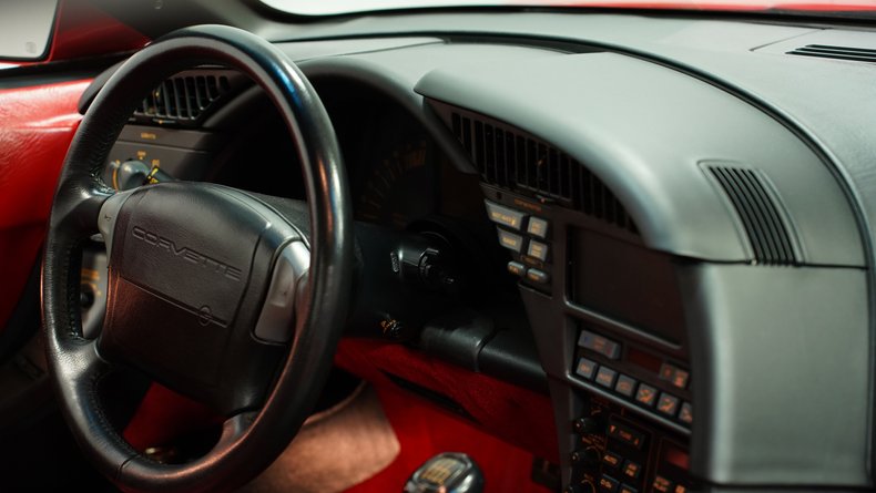 Chevrolet-Corvette-1990-Torch-Red-Bright-Red-41