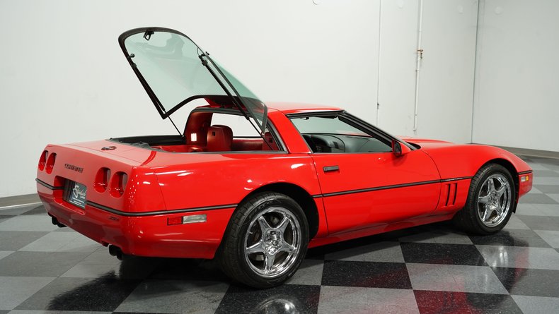 Chevrolet-Corvette-1990-Torch-Red-Bright-Red-44