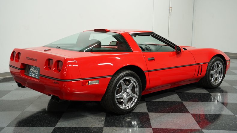 Chevrolet-Corvette-1990-Torch-Red-Bright-Red-7