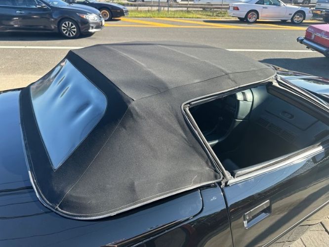 Chevrolet-Corvette-1990-Triple-Black-Black-1