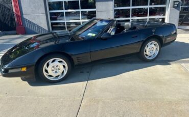 Chevrolet-Corvette-1990-Triple-Black-Black-13