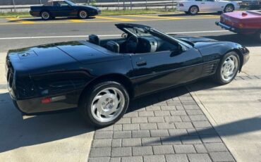 Chevrolet-Corvette-1990-Triple-Black-Black-17