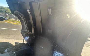 Chevrolet-Corvette-1990-Triple-Black-Black-5