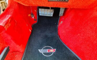 Chevrolet-Corvette-1990-White-Red-Leather-10