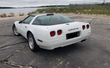 Chevrolet-Corvette-1991-3
