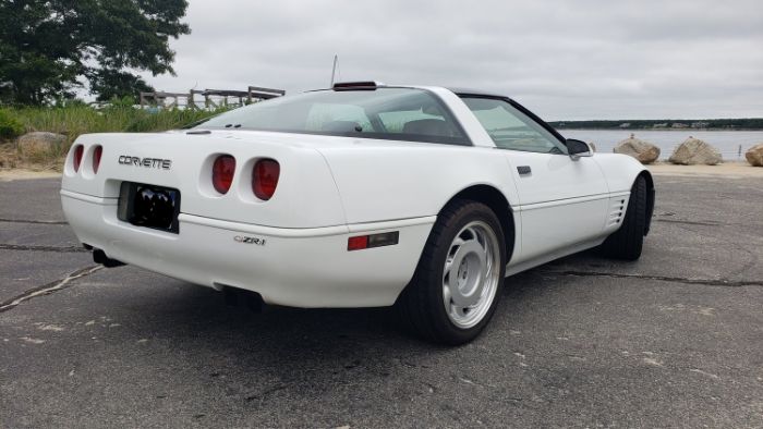 Chevrolet-Corvette-1991-4