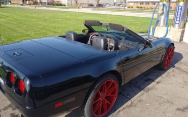 Chevrolet-Corvette-1991-Black-3