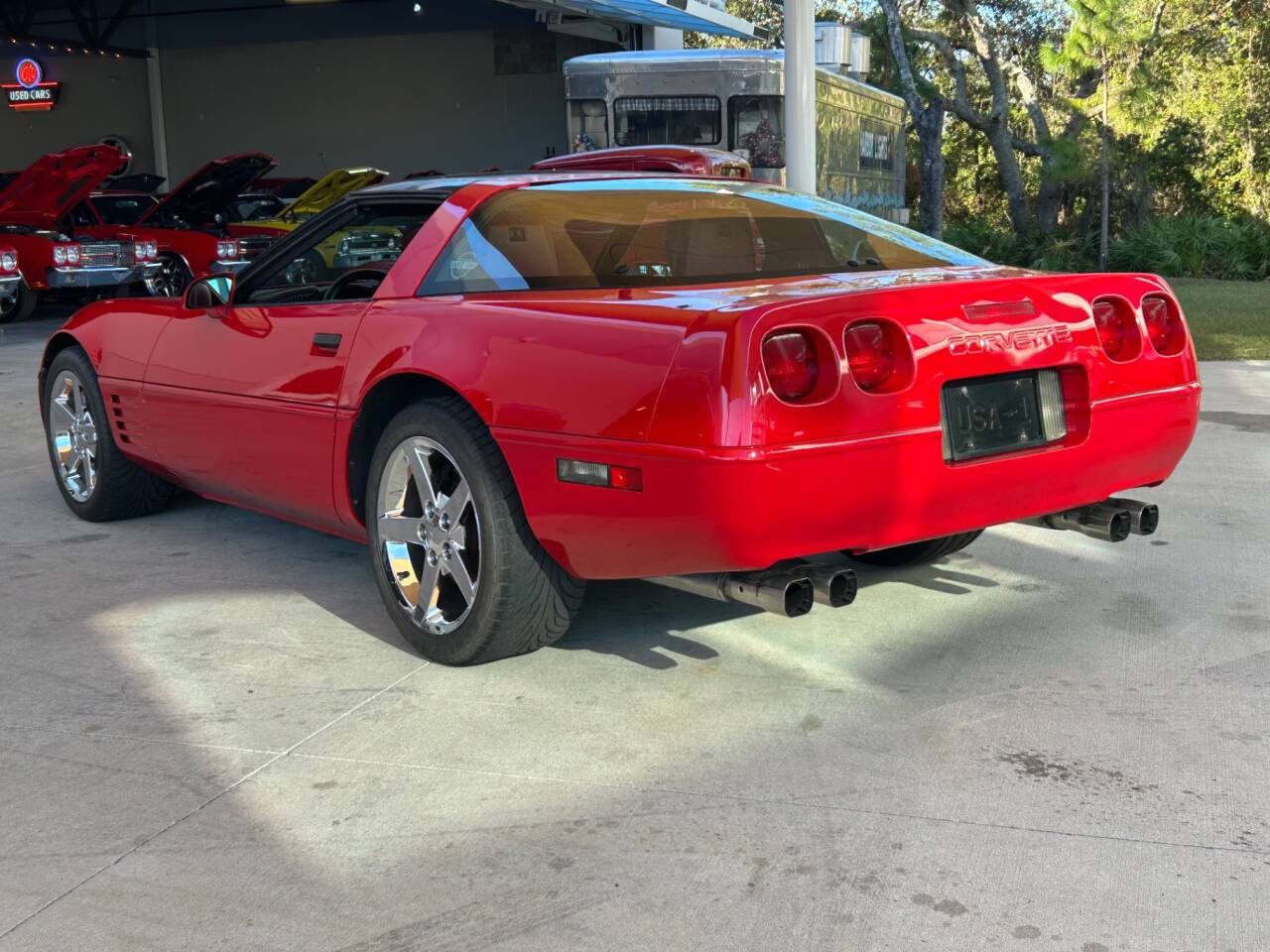 Chevrolet-Corvette-1991-Hatchback-10