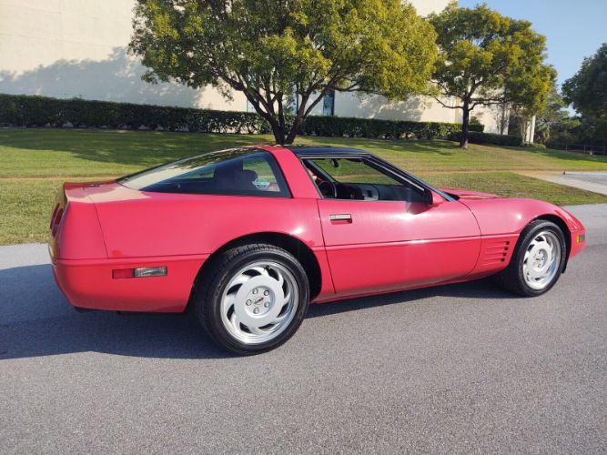 Chevrolet-Corvette-1991-Red-Red-17