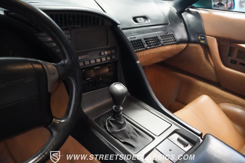 Chevrolet-Corvette-1991-Turquoise-Metallic-Cognac-10