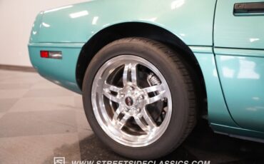 Chevrolet-Corvette-1991-Turquoise-Metallic-Cognac-37
