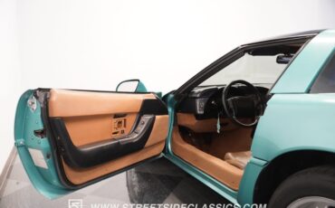 Chevrolet-Corvette-1991-Turquoise-Metallic-Cognac-38