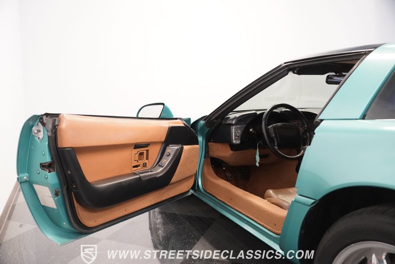 Chevrolet-Corvette-1991-Turquoise-Metallic-Cognac-38