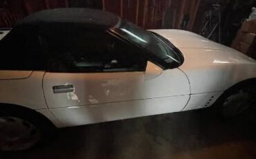 Chevrolet-Corvette-1991-White-2