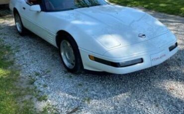Chevrolet-Corvette-1991-White-Red-Cloth-2