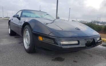 Chevrolet-Corvette-1992-Black-2