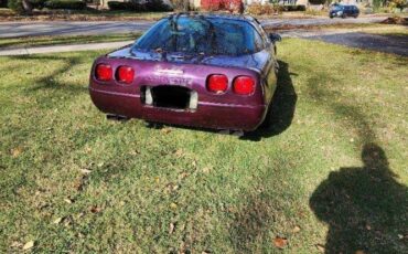 Chevrolet-Corvette-1992-Black-Cherry-Black-2