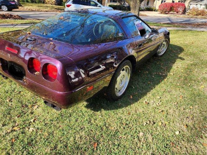 Chevrolet-Corvette-1992-Black-Cherry-Black-5