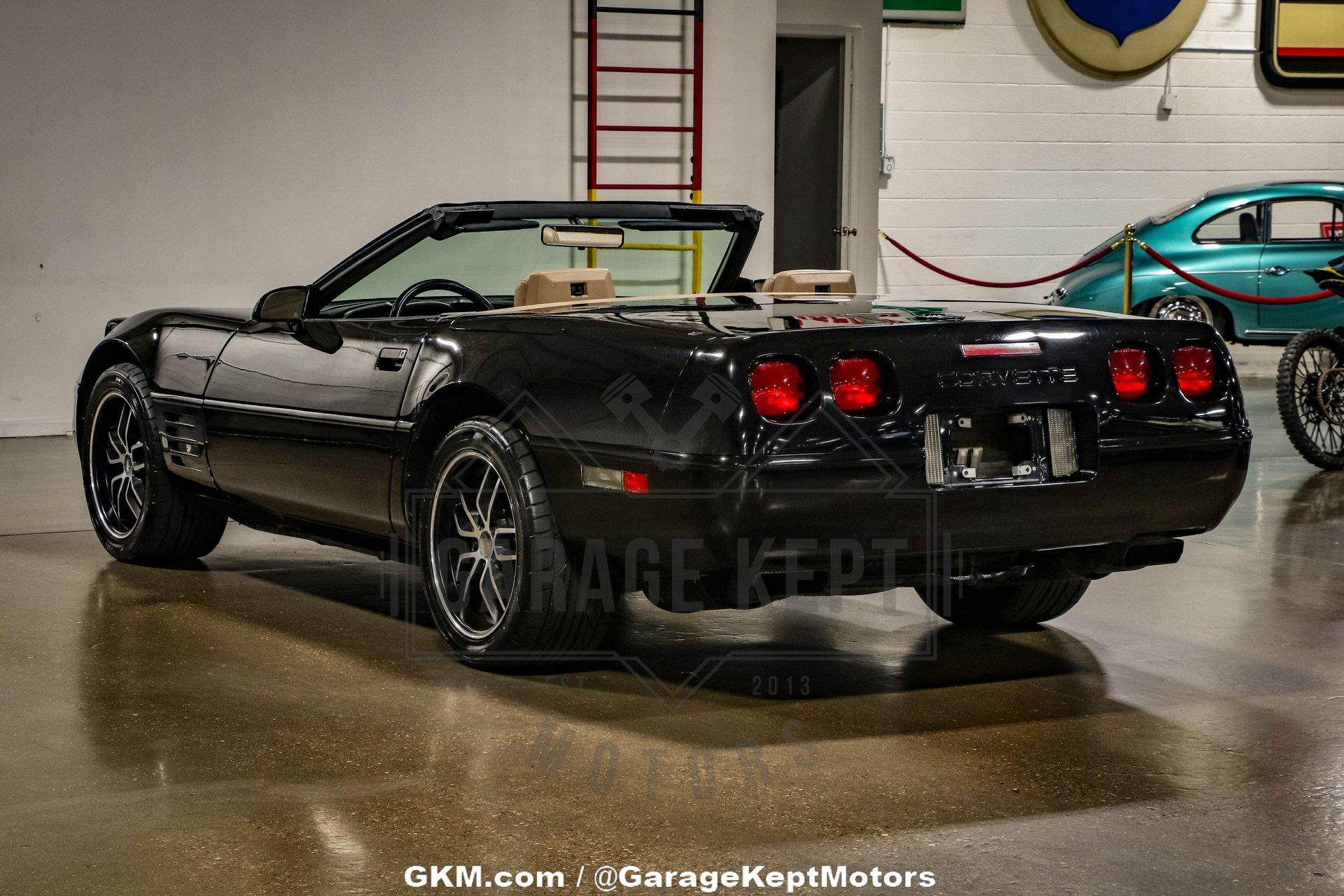 Chevrolet-Corvette-1992-Black-Tan-46