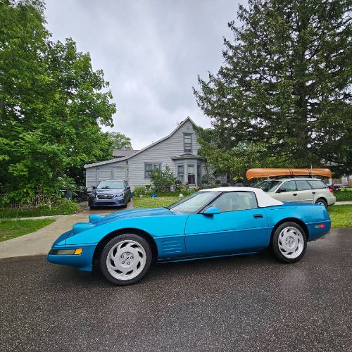 Chevrolet-Corvette-1992-BlueWhite-top-White-13