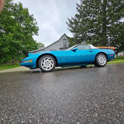 Chevrolet-Corvette-1992-BlueWhite-top-White-14