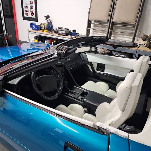 Chevrolet-Corvette-1992-BlueWhite-top-White-17