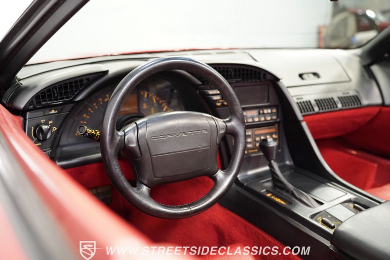 Chevrolet-Corvette-1992-Bright-Red-Red-1