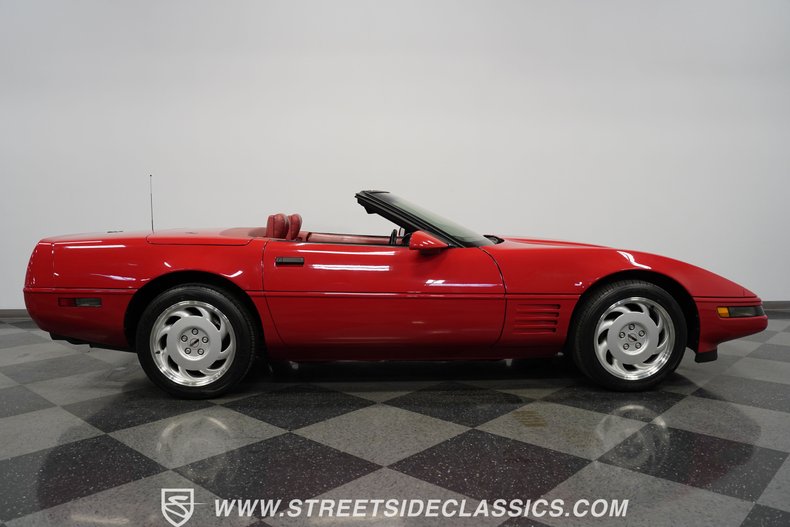 Chevrolet-Corvette-1992-Bright-Red-Red-12