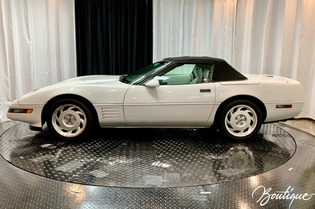 Chevrolet-Corvette-1992-Convertible-1