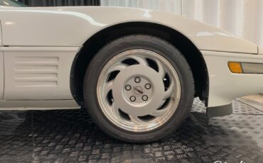 Chevrolet-Corvette-1992-Convertible-16
