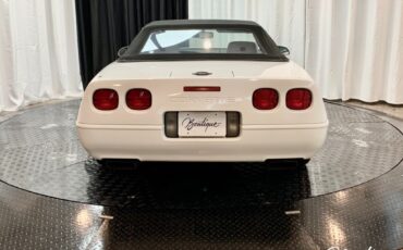 Chevrolet-Corvette-1992-Convertible-3