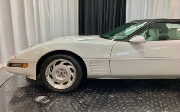 Chevrolet-Corvette-1992-Convertible-8