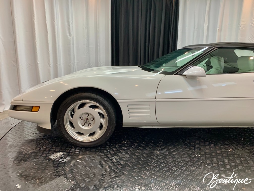 Chevrolet-Corvette-1992-Convertible-8