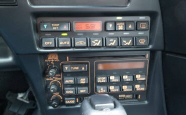Chevrolet-Corvette-1992-Hatchback-17