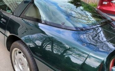 Chevrolet-Corvette-1992-Polo-Green-12