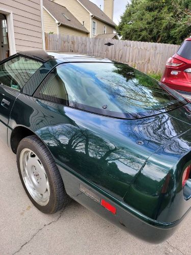 Chevrolet-Corvette-1992-Polo-Green-12