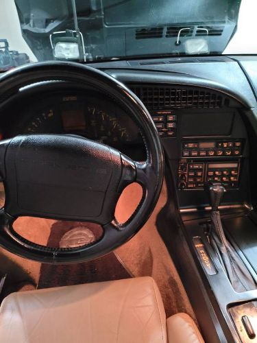 Chevrolet-Corvette-1992-Polo-Green-16