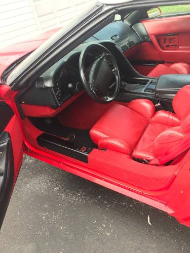 Chevrolet-Corvette-1992-Red-11