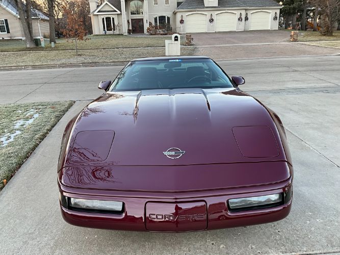 Chevrolet-Corvette-1993-13