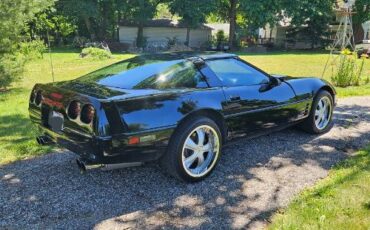 Chevrolet-Corvette-1993-14