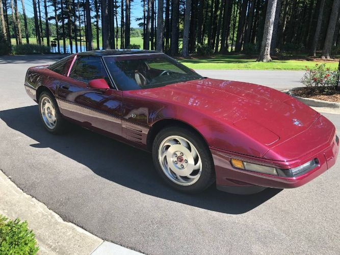 Chevrolet-Corvette-1993-3