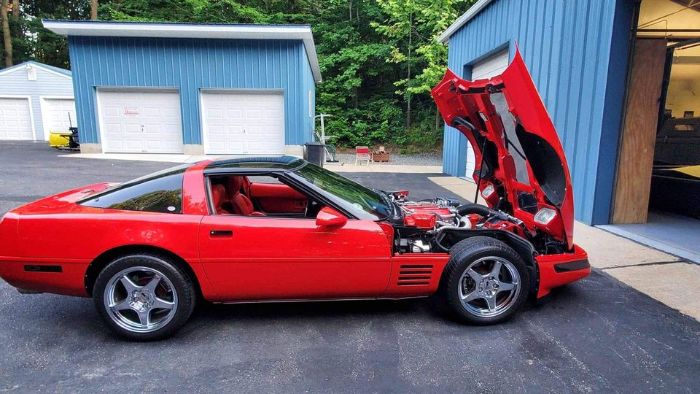 Chevrolet-Corvette-1993