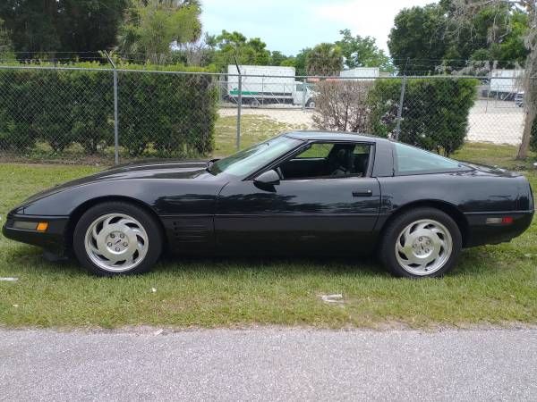 Chevrolet-Corvette-1993-7