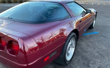 Chevrolet-Corvette-1993-9