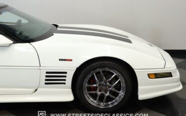 Chevrolet-Corvette-1993-Arctic-White-Black-29