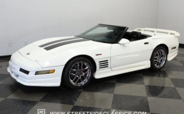 Chevrolet-Corvette-1993-Arctic-White-Black-4