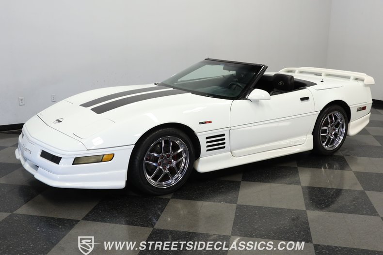 Chevrolet-Corvette-1993-Arctic-White-Black-4