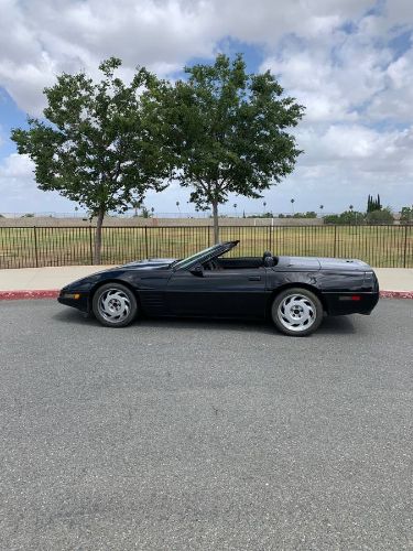 Chevrolet-Corvette-1993-Black-3